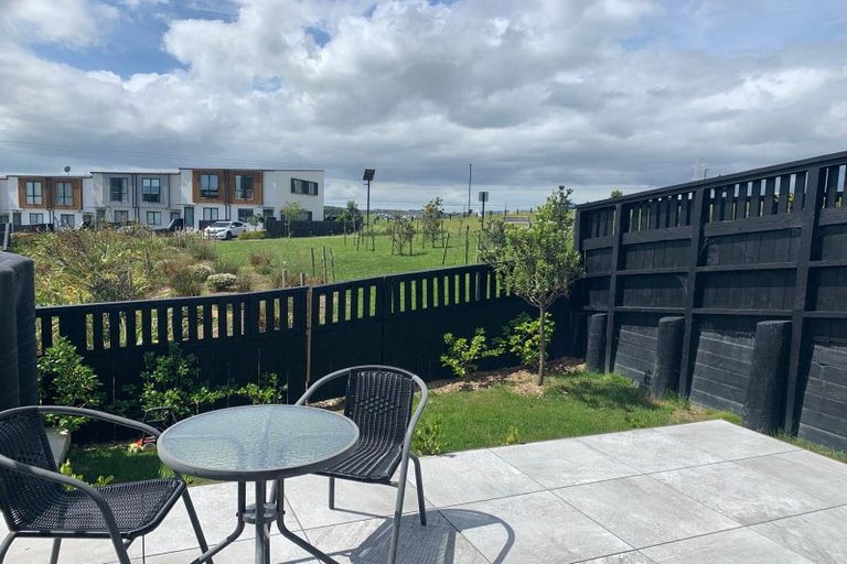 Photo of property in 8 Canna Street, Totara Park, Auckland, 2019