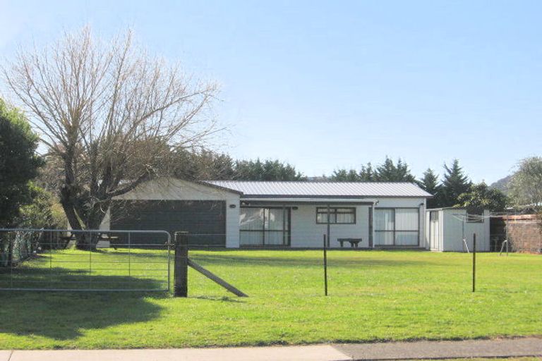 Photo of property in 115 Cook Drive, Whitianga, 3510