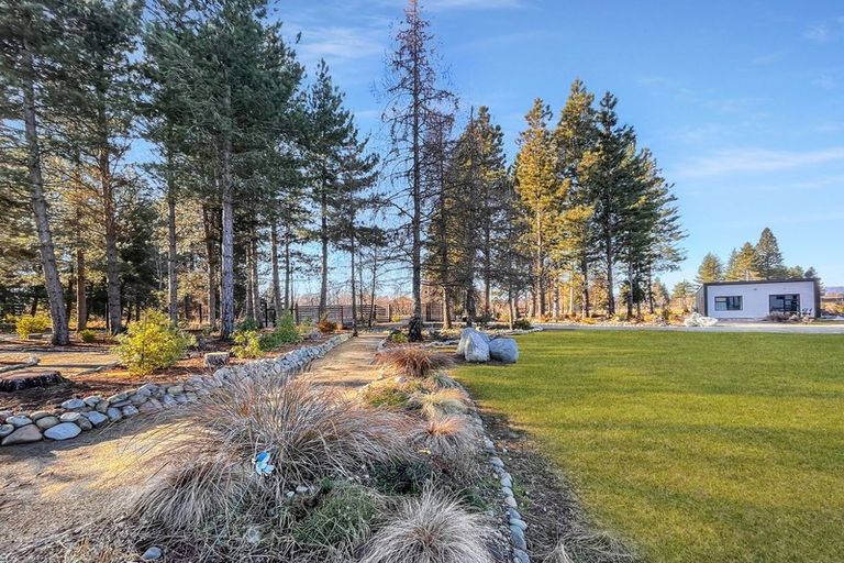 Photo of property in 121 Glen Lyon Road, Twizel, 7901