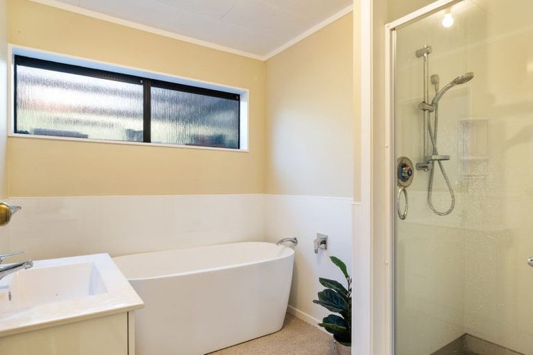 Photo of property in 18 Homewood Avenue, Levin, 5510