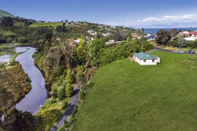 Photo of property in 21 Copeland Street, Brighton, Dunedin, 9035