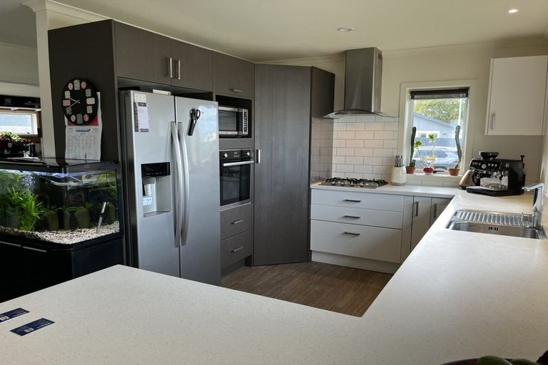 Photo of property in 10 Wescombe Grove, Feilding, 4702