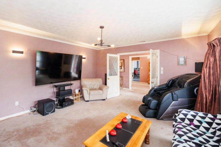 Photo of property in 96 Boness Road, Feilding, Palmerston North, 4479