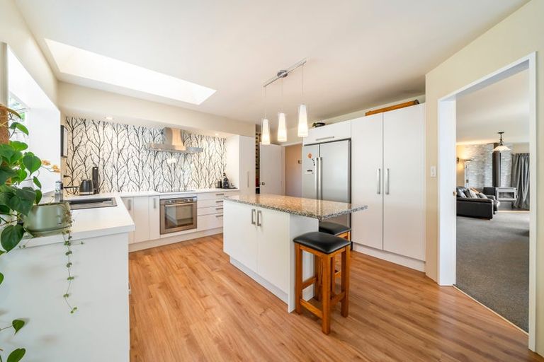 Photo of property in 20 Portage Place, Whitby, Porirua, 5024
