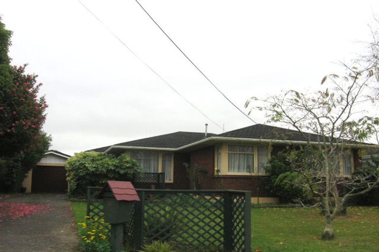 Photo of property in 33 Duff Crescent, Highbury, Palmerston North, 4412