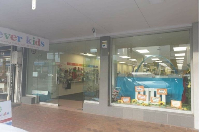 Photo of property in 28-30 Grey Street, Shannon, 4821