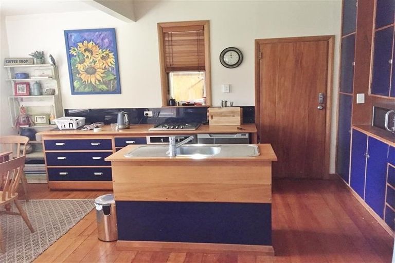 Photo of property in 16 Dickson Crescent, Saint Johns Hill, Whanganui, 4500