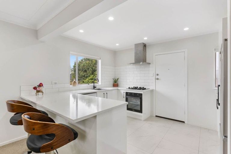 Photo of property in 1b Bowater Place, Manurewa, Auckland, 2102