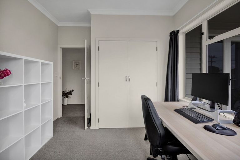 Photo of property in 247 Coronation Avenue, Welbourn, New Plymouth, 4310