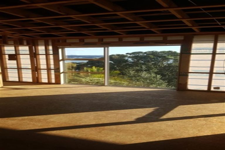 Photo of property in 24 Chapel Street, Russell, 0202