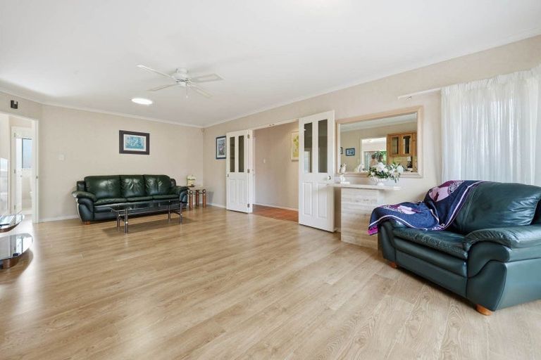 Photo of property in 23 Millington Place, Huntington Park, Auckland, 2013