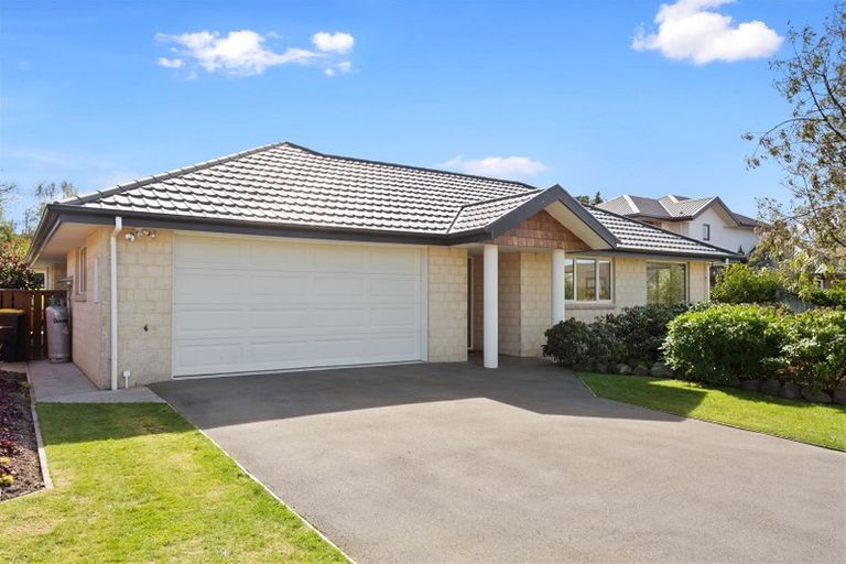 Photo of property in 15 Kowhai Street, Oxford, 7430