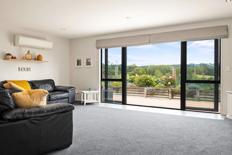 Photo of property in 43 Highland Road, Brighton, 9091