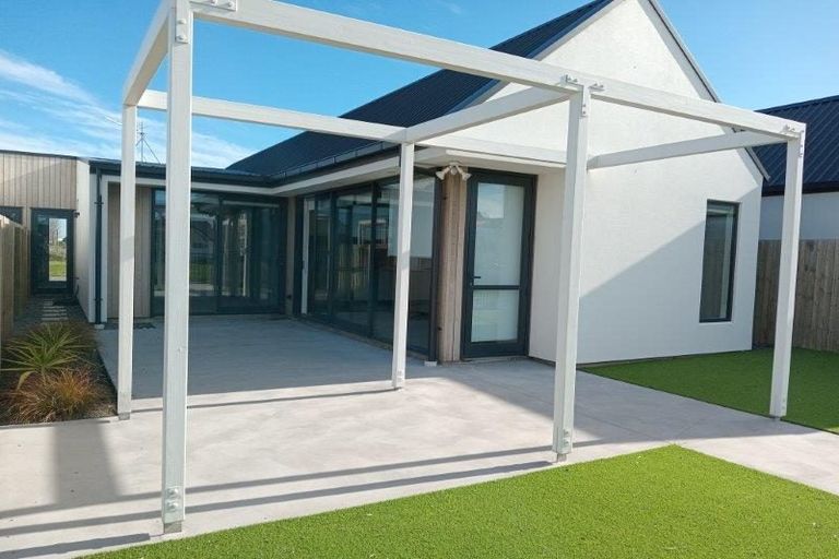 Photo of property in 4 Preferred Lane, Halswell, Christchurch, 8025