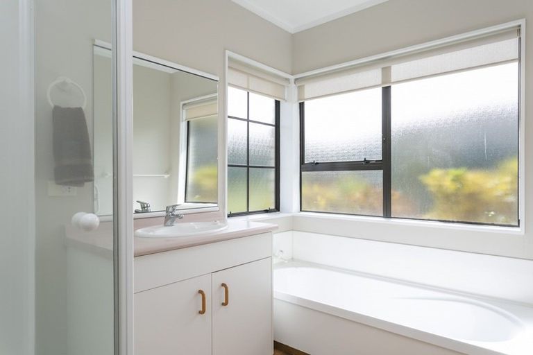 Photo of property in 38a Lakewood Drive, Nukuhau, Taupo, 3330