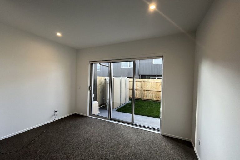 Photo of property in 14 Ngae Place, Mangere East, Auckland, 2024
