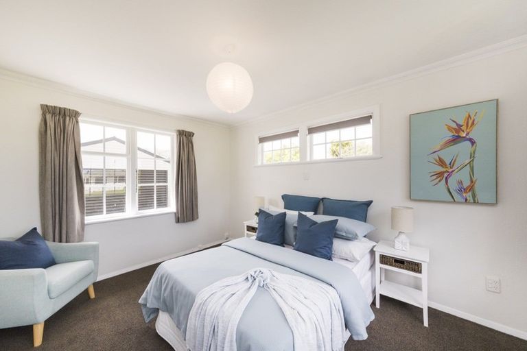 Photo of property in 8 Norwich Place, Awapuni, Palmerston North, 4412