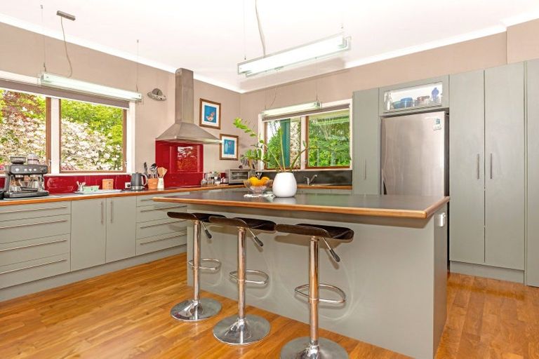 Photo of property in 3a Owen Road, Inner Kaiti, Gisborne, 4010