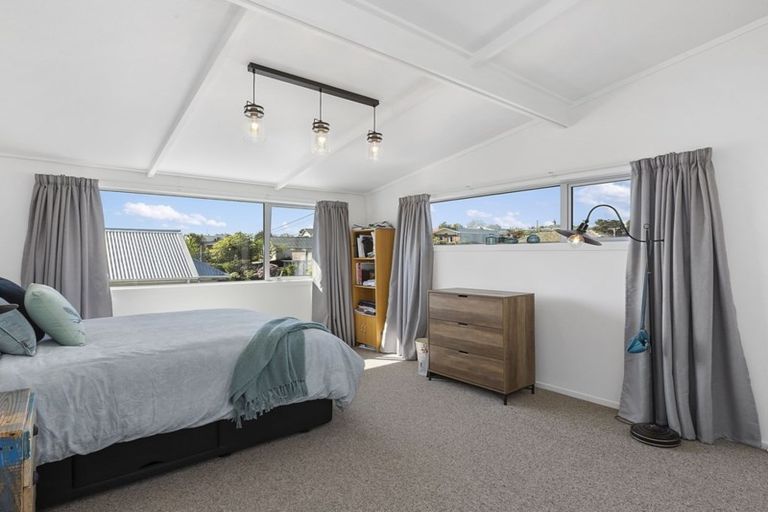 Photo of property in 42 Crosby Street, Mornington, Dunedin, 9011