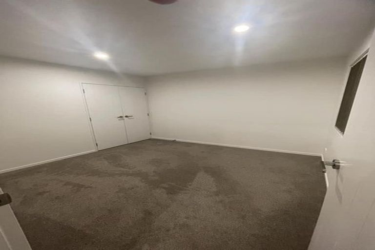 Photo of property in 74c Miller Road, Mangere Bridge, Auckland, 2022