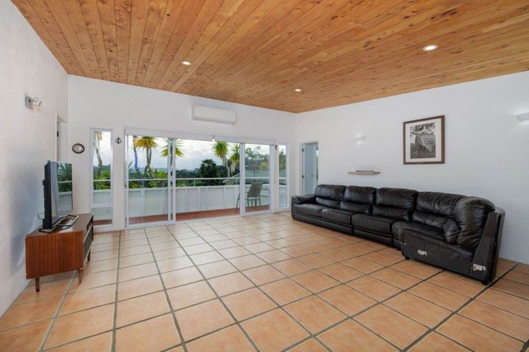 Photo of property in 39 Hihitahi Rise, Paihia, 0200