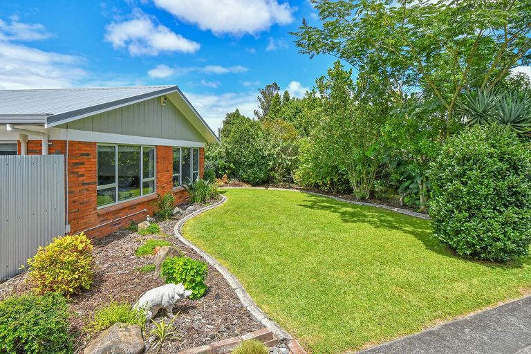 Photo of property in 30 Callis Avenue, Opaheke, Papakura, 2113