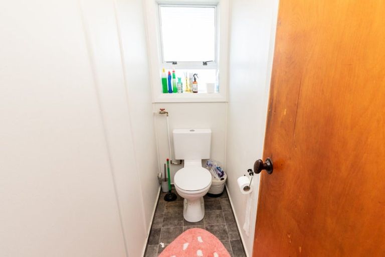 Photo of property in 12 Hiwi Crescent, Titahi Bay, Porirua, 5022