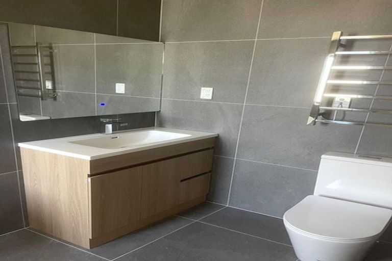 Photo of property in 5/5 Thompson Street, Mangere East, Auckland, 2024