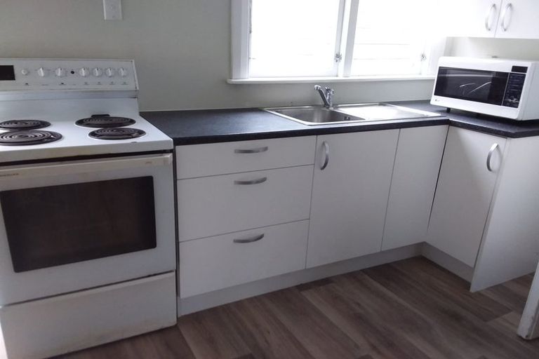 Photo of property in 3 Hyde Street, North Dunedin, Dunedin, 9016