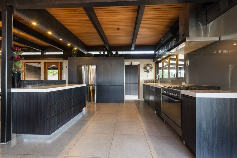 Photo of property in 24 Exeter Place, Tihiotonga, Rotorua, 3015