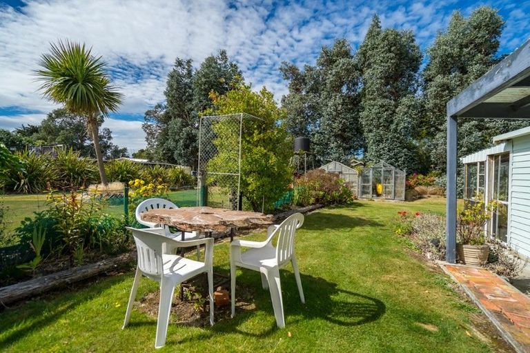 Photo of property in 9 Surat Bay Road, New Haven, Owaka, 9585