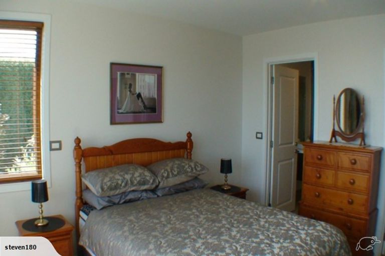 Photo of property in 104 Glenstrae Road, Redcliffs, Christchurch, 8081