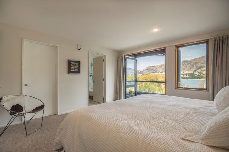 Photo of property in 141 Lakeside Road, Wanaka, 9305