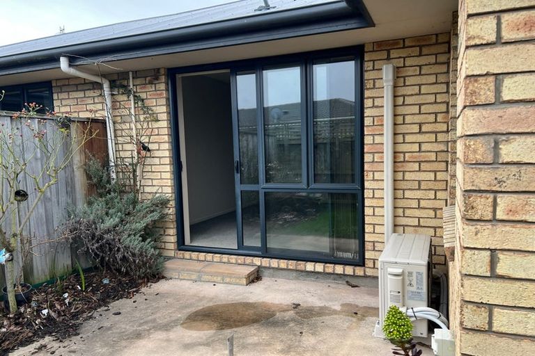 Photo of property in 3/13 Hobson Street, Woolston, Christchurch, 8023