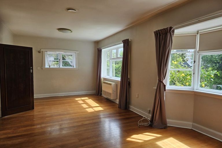 Photo of property in 16 Grange Street, Hillsborough, Christchurch, 8022