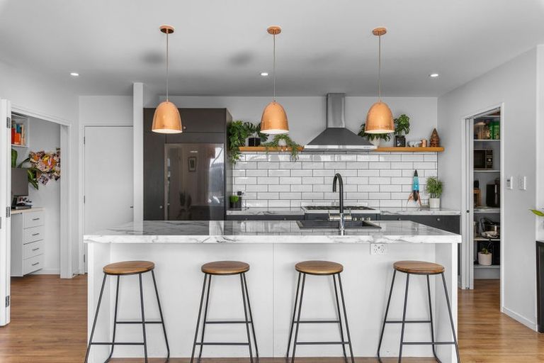 Photo of property in 32 Bronco Drive, Aidanfield, Christchurch, 8025