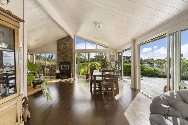 Photo of property in 133 Puke Road, Kumeu, 0891