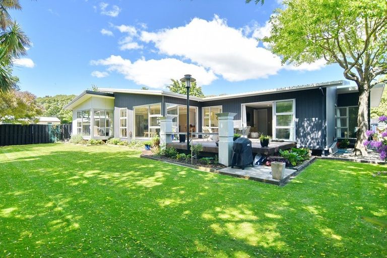 Photo of property in 829a Ferry Road, Woolston, Christchurch, 8023