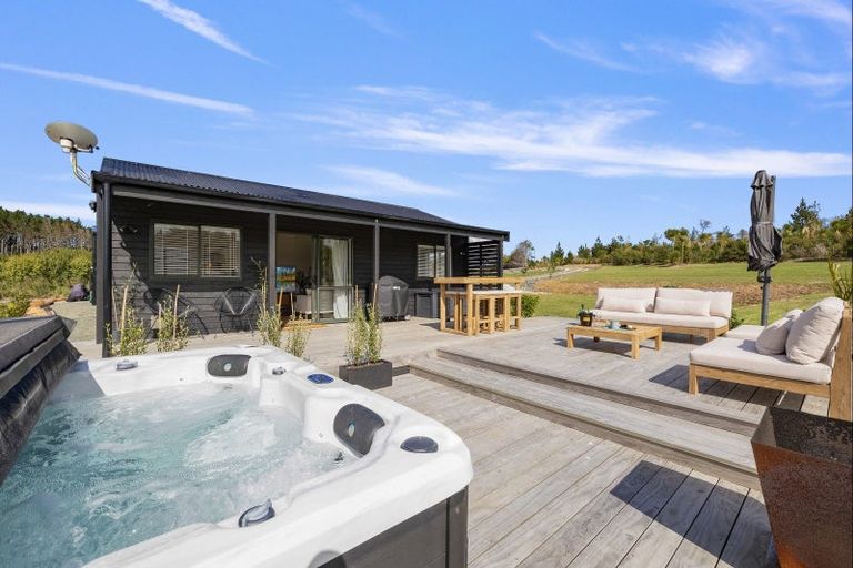 Photo of property in 23 Pine Valley Glade, Mangawhai, Kaiwaka, 0573