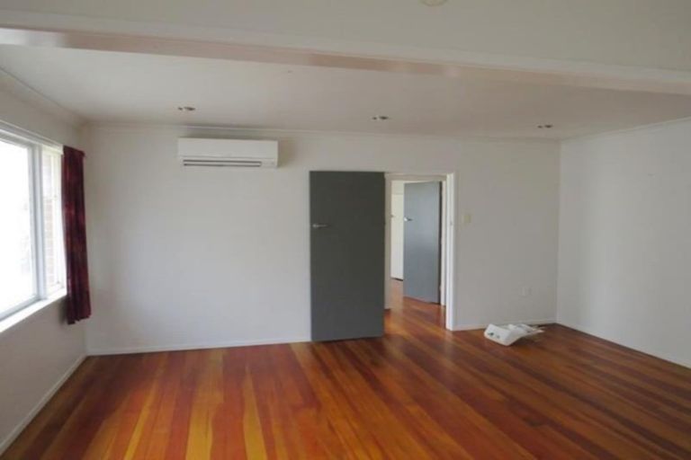 Photo of property in 34 Sackville Street, Fitzroy, New Plymouth, 4312