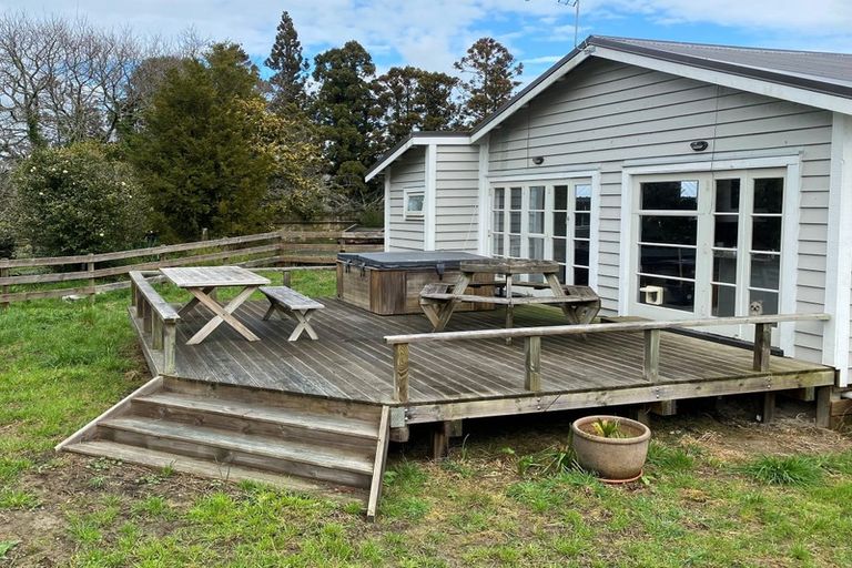 Photo of property in 921 Horseshoe Bush Road, Waitoki, Kaukapakapa, 0871