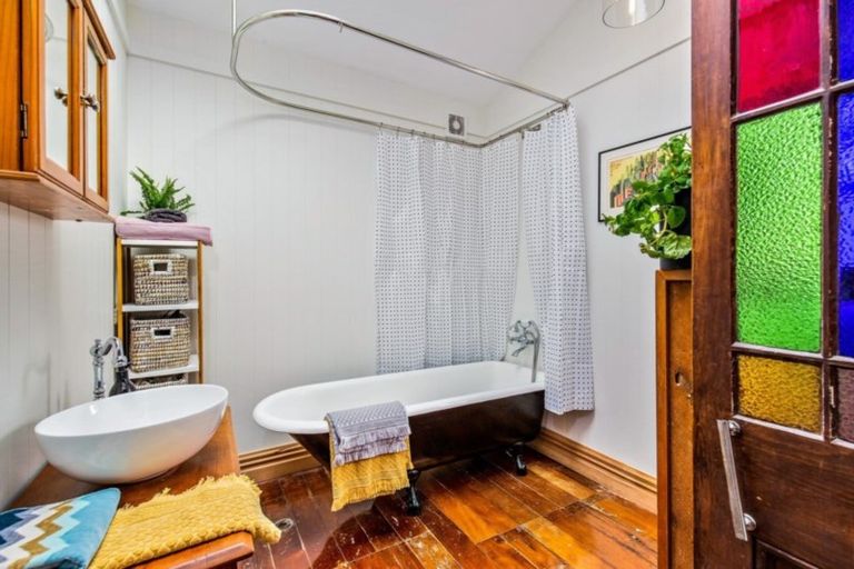 Photo of property in 63 Kaipara Flats Road, Warkworth, 0981