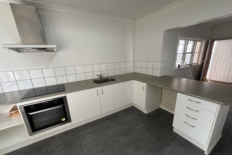 Photo of property in 96 Havill Street, Takaro, Palmerston North, 4410