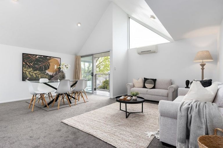 Photo of property in 1/1010 Colombo Street, St Albans, Christchurch, 8014