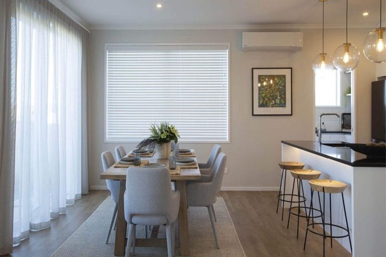 Photo of property in 3 Tawatawa Street, Long Bay, Auckland, 0630