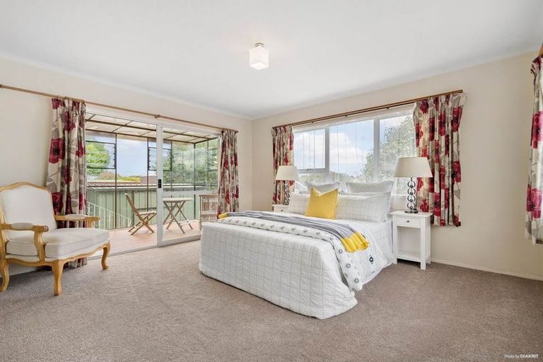 Photo of property in 2/30 Pegler Drive, Howick, Auckland, 2014