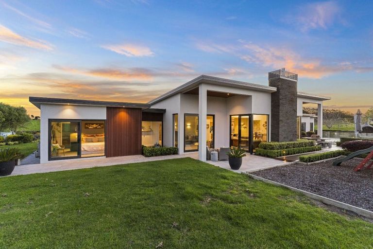 Photo of property in 38 Hawthorne Lane, Kingseat, Papakura, 2580