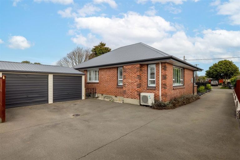 Photo of property in 52a Cutts Road, Russley, Christchurch, 8042