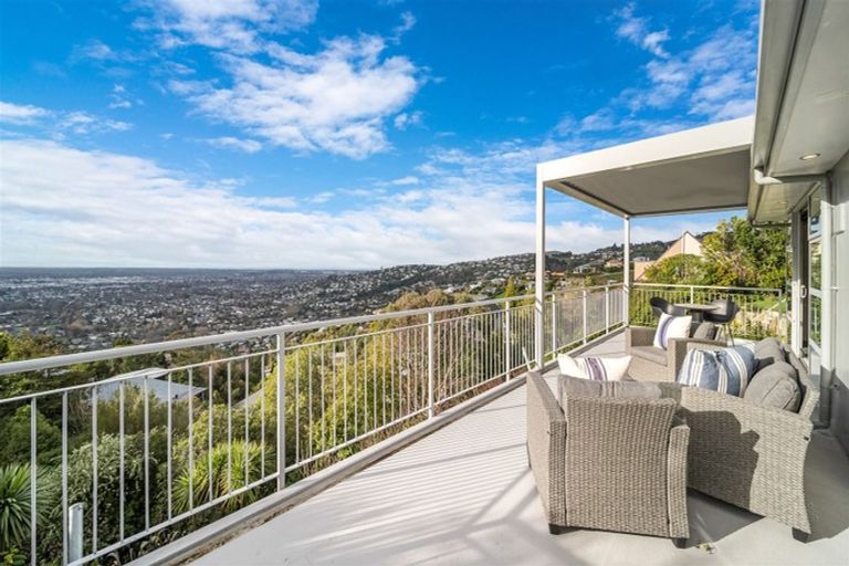 Photo of property in 4 Patchett Place, Cashmere, Christchurch, 8022