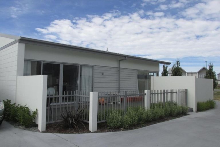 Photo of property in 9/71 Corsair Drive, Wigram, Christchurch, 8042